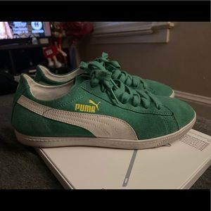 Puma sneakers